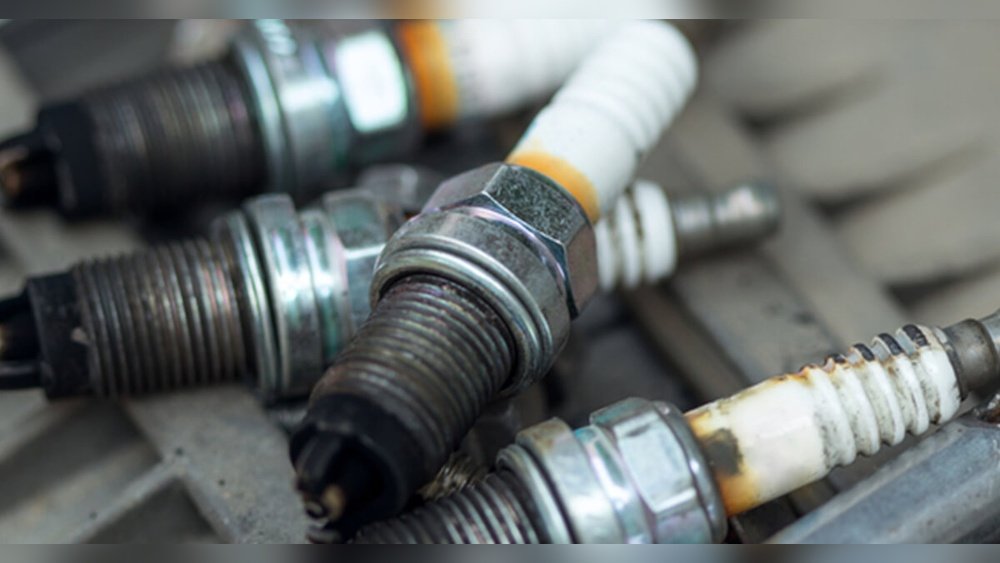 How to Check Car Spark Plug Condition Like a Pro