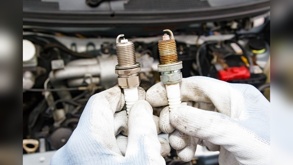 When to Replace Spark Plugs in Car: Essential Signs to Watch