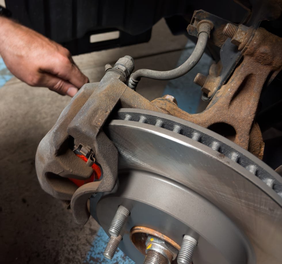 How to Replace Car Brake Calipers Yourself: Step-by-Step Guide