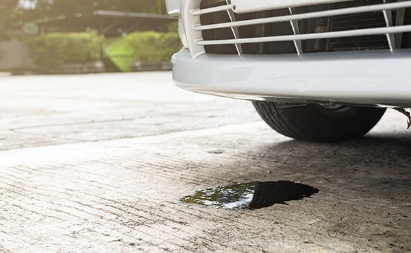 Dangers of Ignoring Car Oil Leak: Costly Mistakes to Avoid
