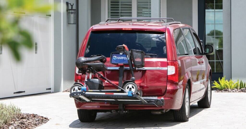 How to Choose the Right Garage Lift for Home: Expert Tips