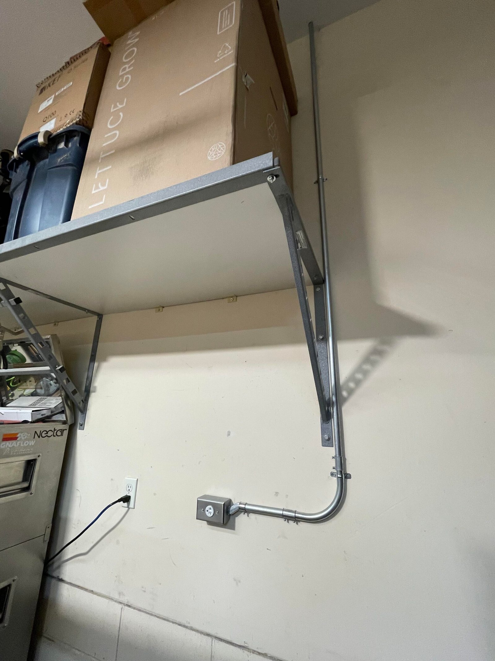 How to Install 220V Outlet in Garage: Step-by-Step Guide