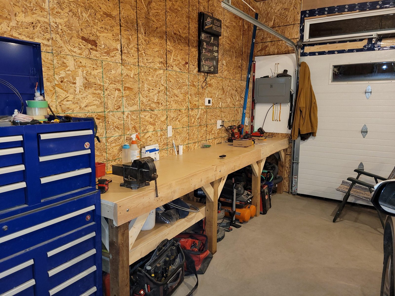 How to Mount a Vise in Garage: Step-by-Step DIY Guide