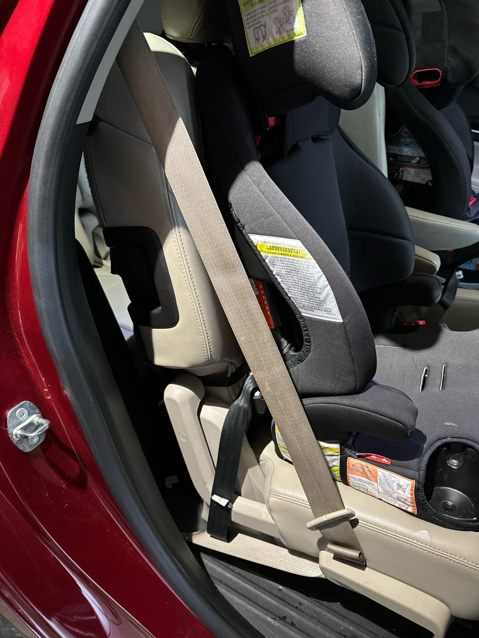How to Fix a Stuck Car Seat Belt: Quick and Easy Solutions