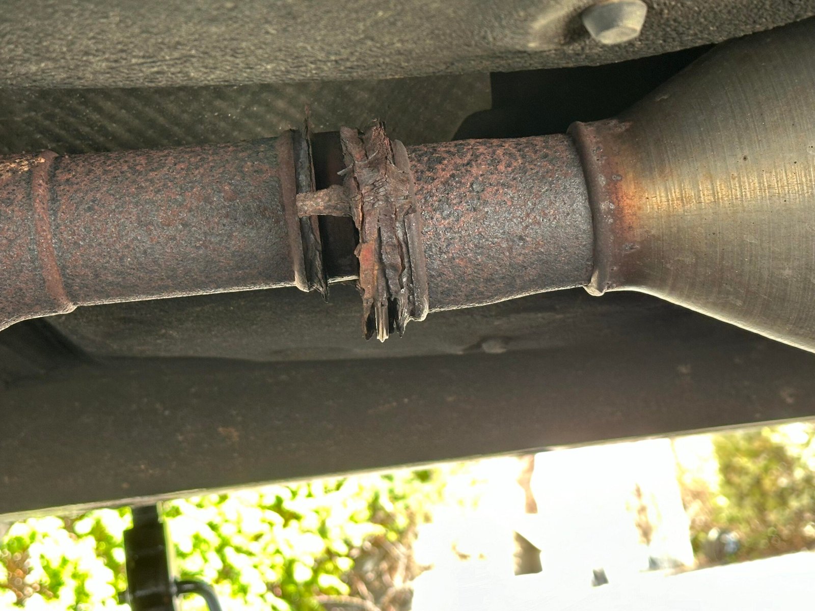 How to Fix Car Exhaust Leak Without Welding: Easy DIY Guide