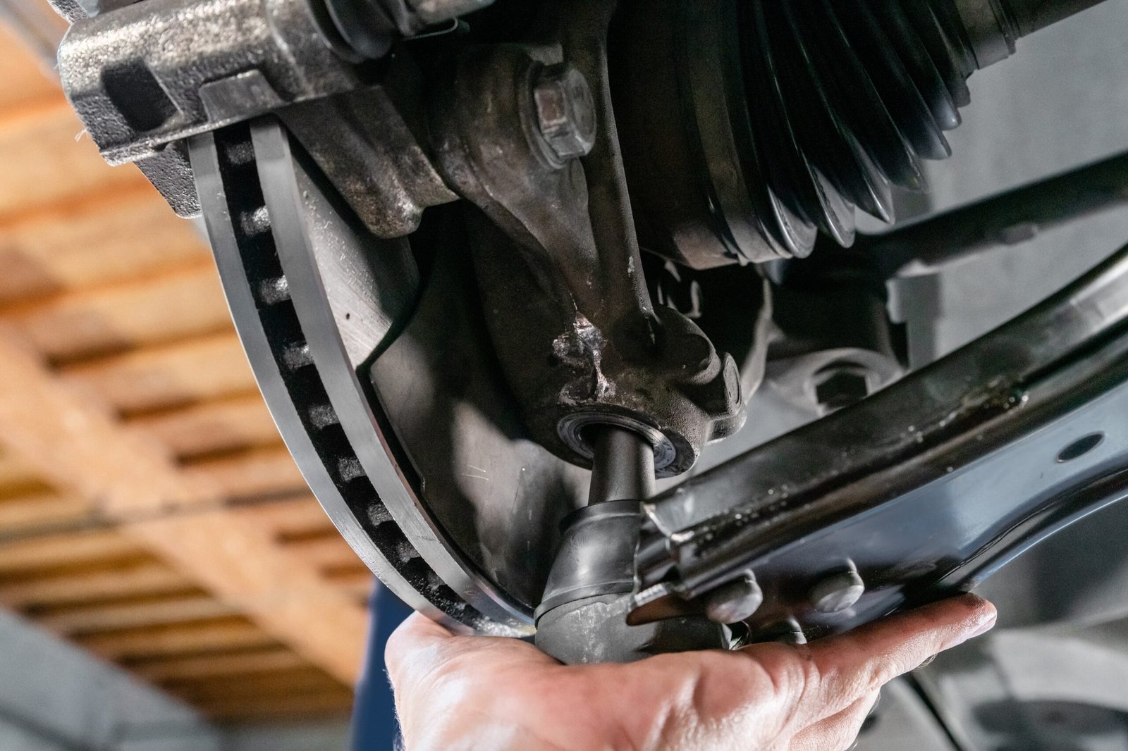 How to Replace Car Upper Control Arm: Step-by-Step Guide