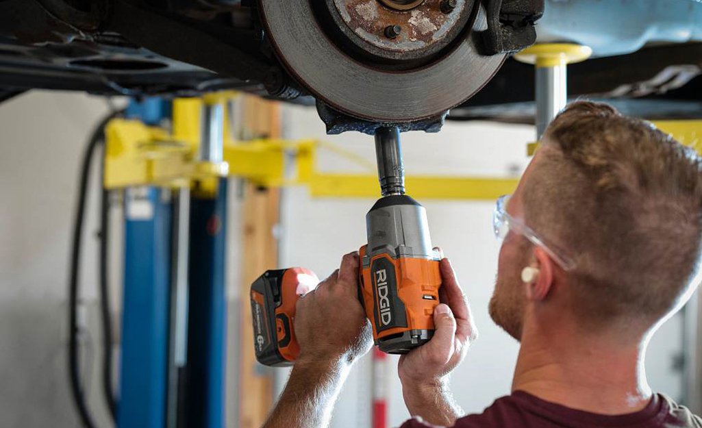 Must Have Specialty Automotive Tools Every Mechanic Needs